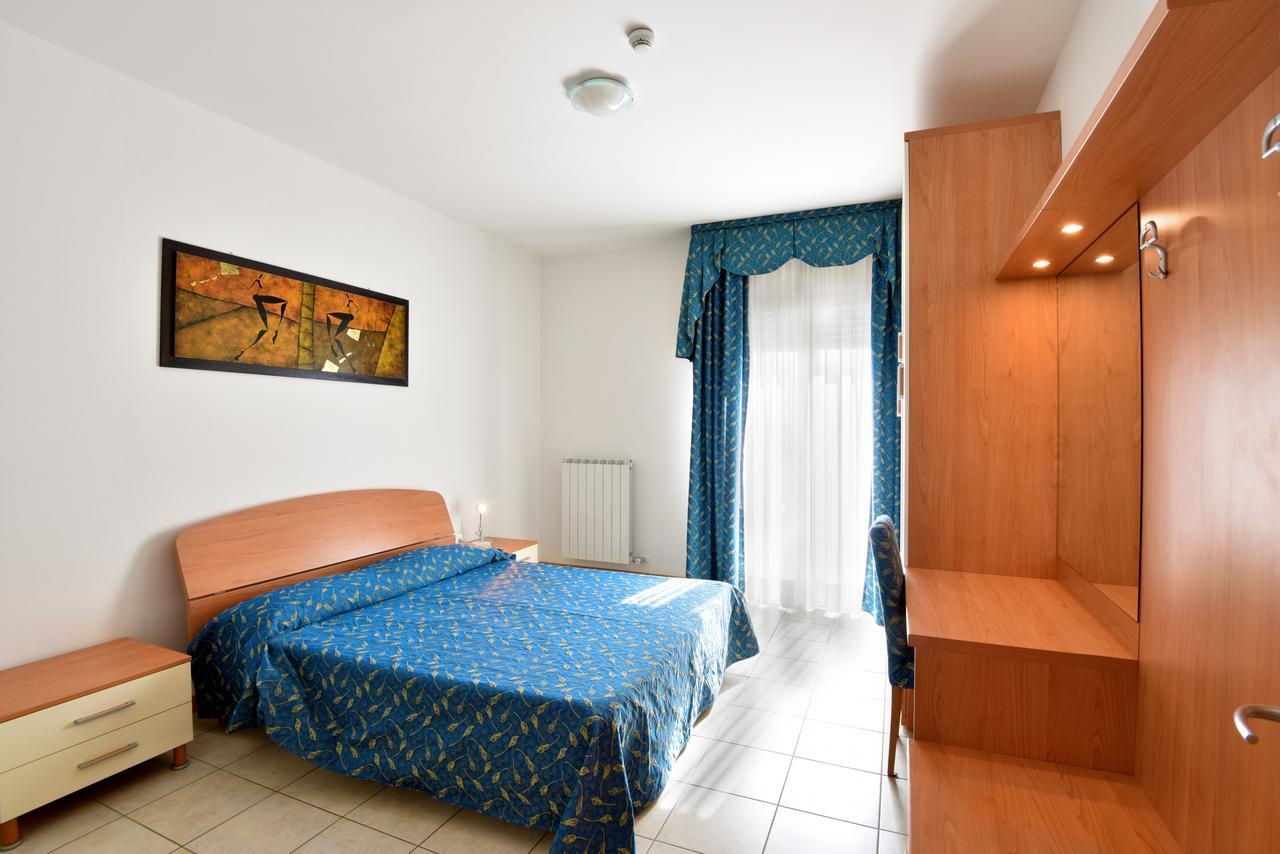 Hotel Villa Olga Caorle Exterior photo