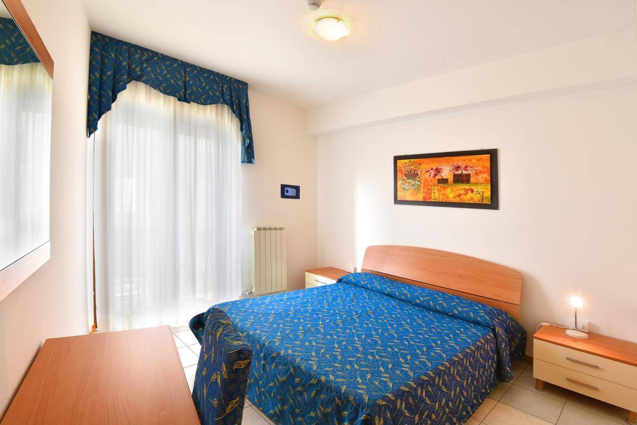 Hotel Villa Olga Caorle Exterior photo